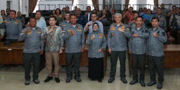 dr Susanti Dewayani SpA menghadiri acara Bimbingan Teknis (Bimtek) Satlinmas dalam rangka Pilkada Serentak 2024