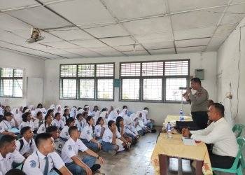 Kasat Binmas Polres Sibolga Hadiri Kegiatan Pembekalan Peserta Didik Baru di SMA Negeri 1 Sibolga