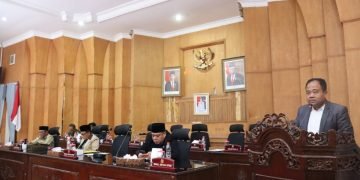 Rapat Paripurna DPRD KABUPATEN BATU BARA Sampaikan Pandangan Fraksi