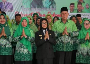 Wali Kota Pematangsiantar menghadiri acara Pelantikan Perkumpulan Guru Madrasah (PGM)