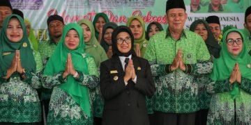 Wali Kota Pematangsiantar menghadiri acara Pelantikan Perkumpulan Guru Madrasah (PGM)
