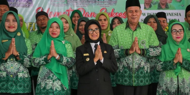 Wali Kota Pematangsiantar menghadiri acara Pelantikan Perkumpulan Guru Madrasah (PGM)