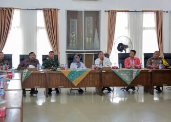 Wali Kota Pematangsiantar menghadiri rapat persiapan sebagai tuan rumah PON XXI Aceh-Sumut