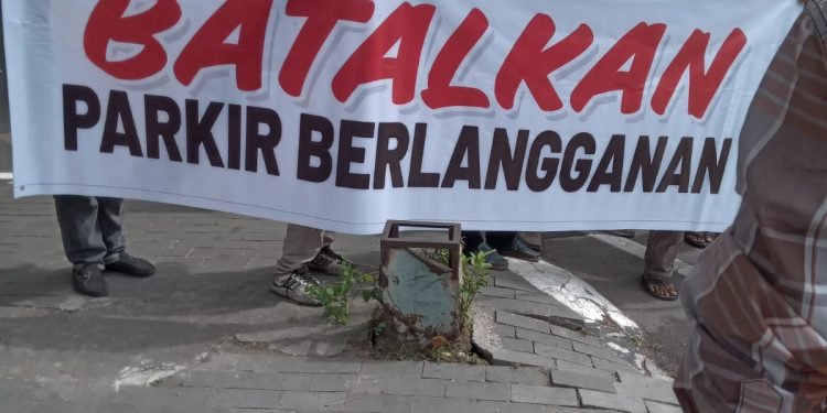 Puluhan Jukir Unras Tolak Parkir Berlangganan, DPRD : Perwal Tidak Berdasarkan Perda Harus Dibatalkan