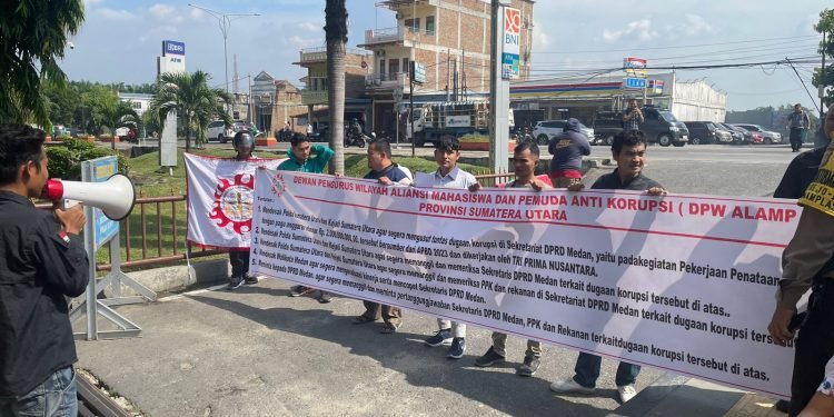 DPW ALAMP AKSI Gelar Aksi Unjuk Rasa ,Usut Tuntas Dugaan Korupsi di Kota Medan