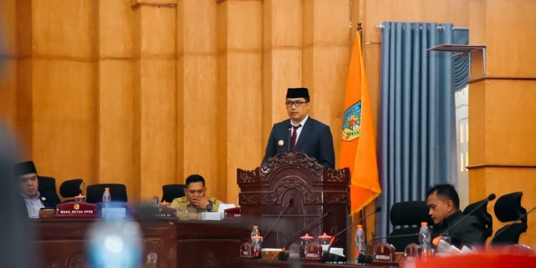 Pj. Bupati Batu Bara Hadiri Rapat Paripurna DPRD Ranperda Pertanggungjawaban Pelaksanaan APBD TA 2023