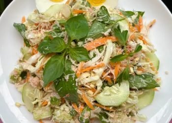 Terancam (Traditional Indonesian Salad)