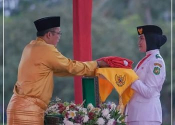 Upacara Penurunan Bendera Merah Putih, Walikota Medan di Wakili oleh H. Aulia Rachman