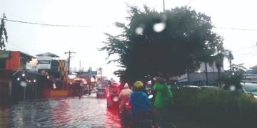 Jalan Letda Sujono Kebanjiran Terus saat Hujan