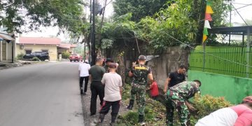 Babinsa Koramil 0201-03/MD Bersama 3 Pilar Medan Denai Gotong Royong Sambut HUT RI Ke-79