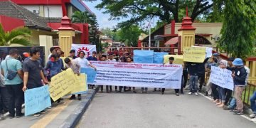 DPW ALAMP AKSI Sumut Kembali Unras di Mapolda Sumut, Tuntut Poldasu Usut Tuntas Pungli di Padang Sidempuan