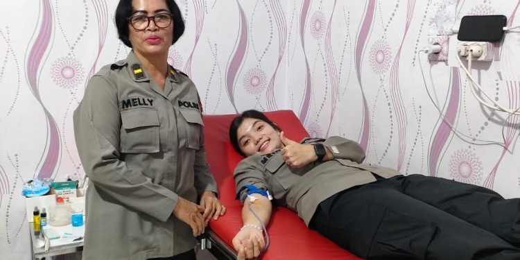 Sambut HUT ke-76, Polwan Polres Langkat Donor Darah