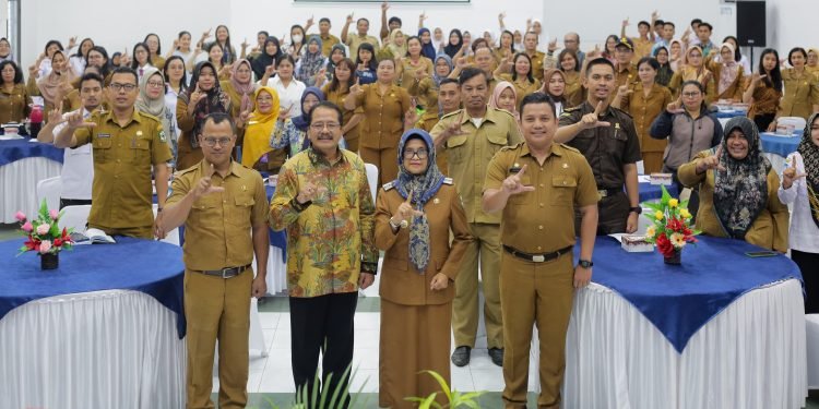 Dalam Sambutannya Wali Kota dr Susanti Dewayani SpA Mengatakan “Bangga sebagai Keluarga Pustakawan”