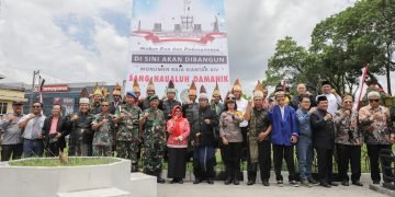 Wali Kota Pematangsiantar Menghadiri Mamukkah Horja Pembangunan Monumen Raja Siantar XIV Sang Naualuh Damanik