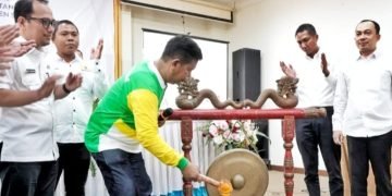 Bupati Simalungun Radiapoh H Sinaga Buka Rapat Kadin di Siantar Hotel