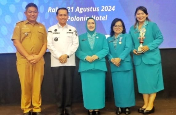 TP PKK Kabupaten Simalungun Raih Penghargaan Lomba HKG Sumut 2024