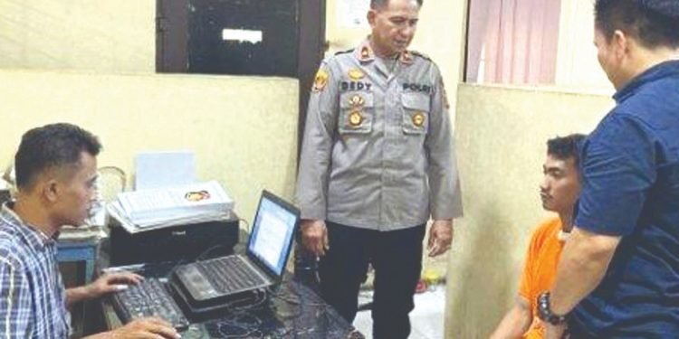 Melawan Saat Ditangkap Pelaku Begal Driver Ojek Ditembak Polisi