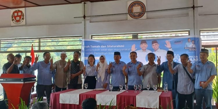 Ratusan Tokoh Adat dan Tokoh Masyarakat Dapil 6 Nyatakan Dukungan untuk Paslon H. Anton Saragih-Benny Sinaga