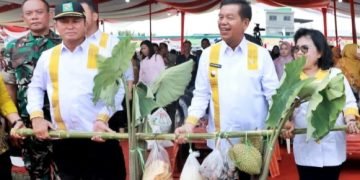 Bupati Simalungun Resmikan Pasar Tani dan Bazar Pangan Petani Tahun 2024