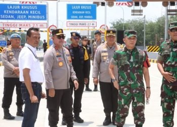 Kapolda Sumut dan Pangdam I/BB Tinjau Kesiapan Pengamanan VVIP untuk Kunjungan Presiden Jokowi ke Pintu Tol Sinaksak