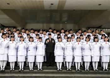 Pjs WaliKota Pematangsiantar Drs Matheos Tan MM menjadi inspektur upacara peringatan Hari Kesaktian Pancasila