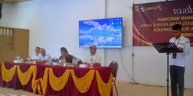 KPU BATU BARA adakan Sosialisasi Memaksimalkan Peranan Wartawan dalam mewujudkan Pilkada Batubara Tanpa Hoak,isu tanpa sara,Balck Champaign