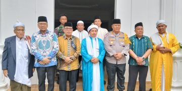 Benny Gusman Sinaga Hadiri Haul ke-15 Tuan Guru Batak Syekh Abdurrahman Rajagukguk QS di Simalungun