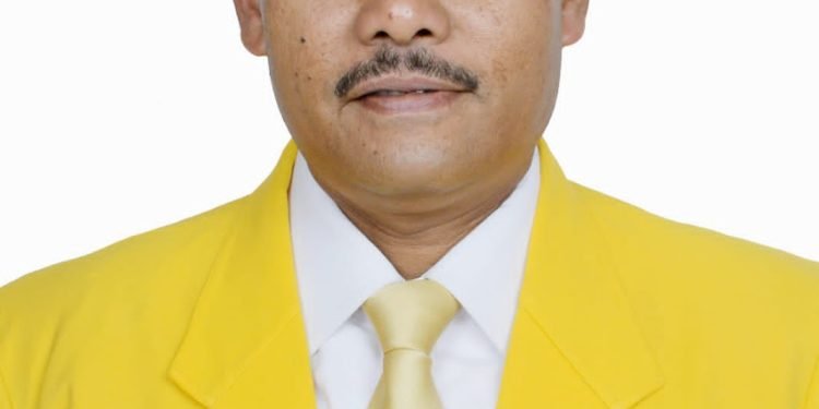 Pana Akbar Simatupang Dan Arih Yaksana Bancin Klarifikasi Ke Bawaslu Dairi Terkait Adanya Laporan Terhadap Ketua DPD II Golkar Dairi