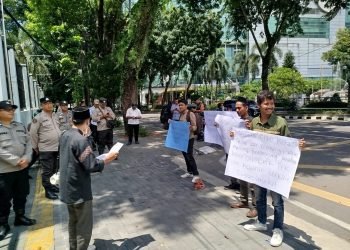 DPD ALAMP AKSI Geruduk Kantor Wali Kota dan DPRD Kota Medan, Dugaan Korupsi di Dinas Perumahan Kota Medan Harus diusut Tuntas