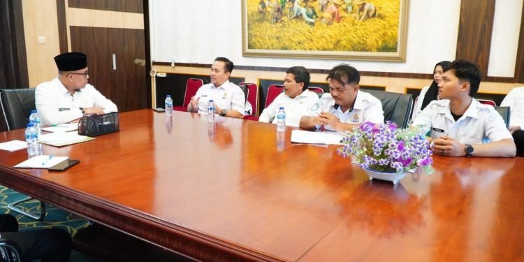 Pj. Bupati Langkat Dukung Penuh Sekolah Lapang Cuaca Nelayan dari BMKG, Tingkatkan Keselamatan dan Kesejahteraan Nelayan