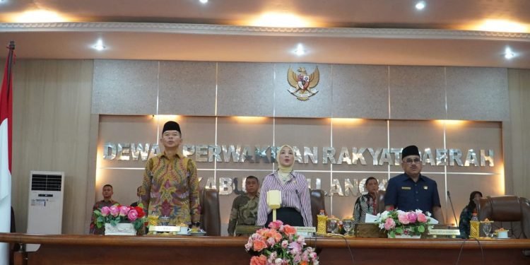 Pj Bupati Langkat Dorong DPRD untuk Bersinergi dalam Pembangunan: Pembentukan Fraksi-Fraksi sebagai Langkah Awal