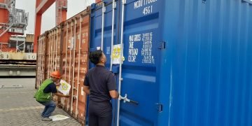 Jelang Aquabike Jet Ski World Championship 2024  logistik Mulai Berdatangan di Pelabuhan Belawan