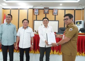 Ketua Fraksi Gerindra Bacakan 2 Pendapat Akhir Soal Ranperda Perubahan