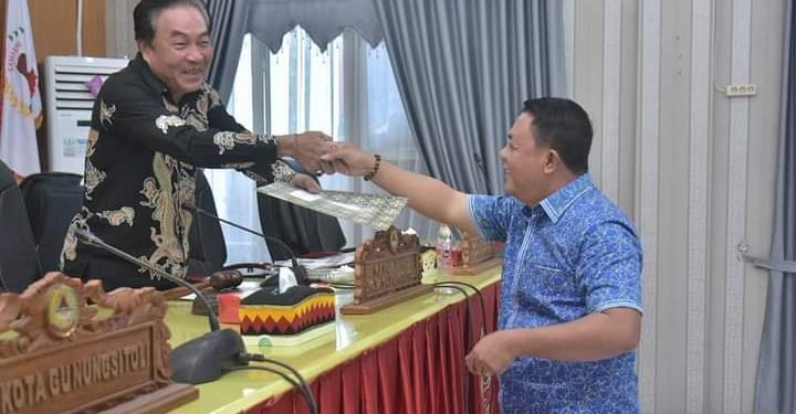 FPI Gunungsitoli Bacakan 2 Pandangan Umum Atas Ranperda Kearsipan