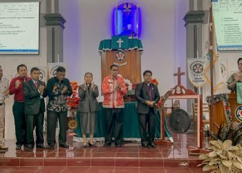 Pjs Wali Kota Pematangsiantar Drs Matheos Tan MM menghadiri acara Sinode ke-14 HKIP di Kantor Pusat HKIP