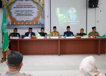 Pjs Wali Kota Pematangsiantar Drs Matheos Tan MM menghadiri acara Pelantikan Kepengurusan Perwakilan BWI Kota Pematangsiantar Masa Jabatan 2024-2027