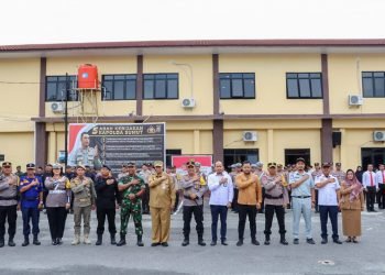 Pjs Wali Kota Pematangsiantar Drs Matheos Tan mengikuti Apel Gelar Pasukan Operasi Zebra Toba 2024