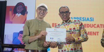 Pj Bupati Langkat Faisal Hasrimy Terima “Mohammad Syafei Awards”: Dorong Pembelajaran Berpihak pada Anak