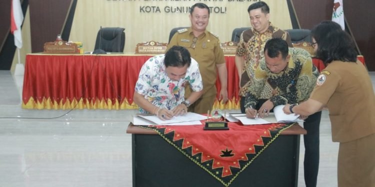 Pemko Bersama DPRD Tandatangani Nota Kesepakatan KUA-PPAS APBD 2025