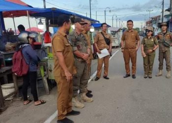 Letak Gerobak Pedagang PJM Gunungsitoli Ditata Ulang