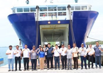 Uji Sandar di Pelabuhan Penyeberangan Gunungsitoli
