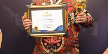 Pemko Gunungsitoli Raih UHC Award 2024