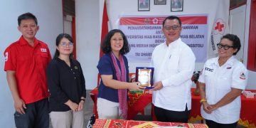 PMI Kota Gunungsitoli dan UNIRAYA Nias Selatan Tanda Tangani Nota Kesepahaman