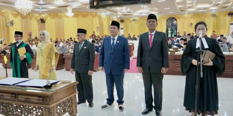 Pj. Bupati Langkat Hadiri Pengambilan Sumpah Pimpinan DPRD Periode 2024-2029: Kolaborasi Demi Kemajuan Langkat