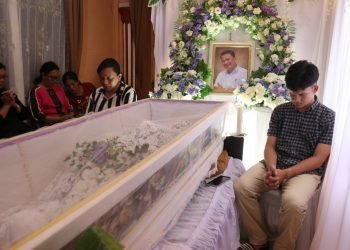 Kadis Keptan Gunungsitoli Tutup Usia, Pemko Kunjungi Rumah Duka