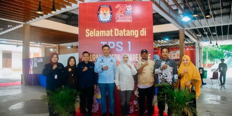 Sukseskan Pilkada Serentak, Pj. Bupati Heri Salurkan Hak Pilihnya