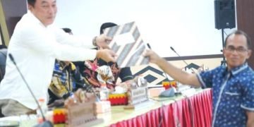 Hanura Gunungsitoli Bacakan 3 Pendapat Akhir Terhadap Ranperda Perubahan Perda Nomor 8 Tahun 2016