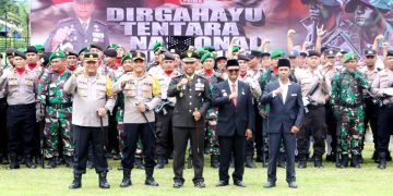 Plt. Bupati Simalungun Hadiri Upacara Peringatan HUT TNI Ke-79 Tahun 2024