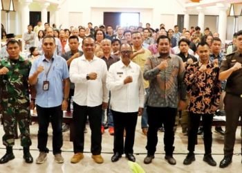 Hadiri Sosialisasi Pengawasan Partisipatif dan Luncurkan Peta Kerawanan Pilkada 2024, Plt Bupati Simalungun Ingatkan Jaga Kerukunan di Masyarakat