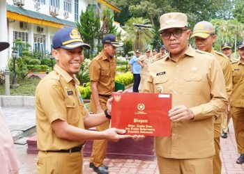 Pj Bupati Langkat Tegaskan Sinergi Program Nasional dalam Apel Gabungan ASN